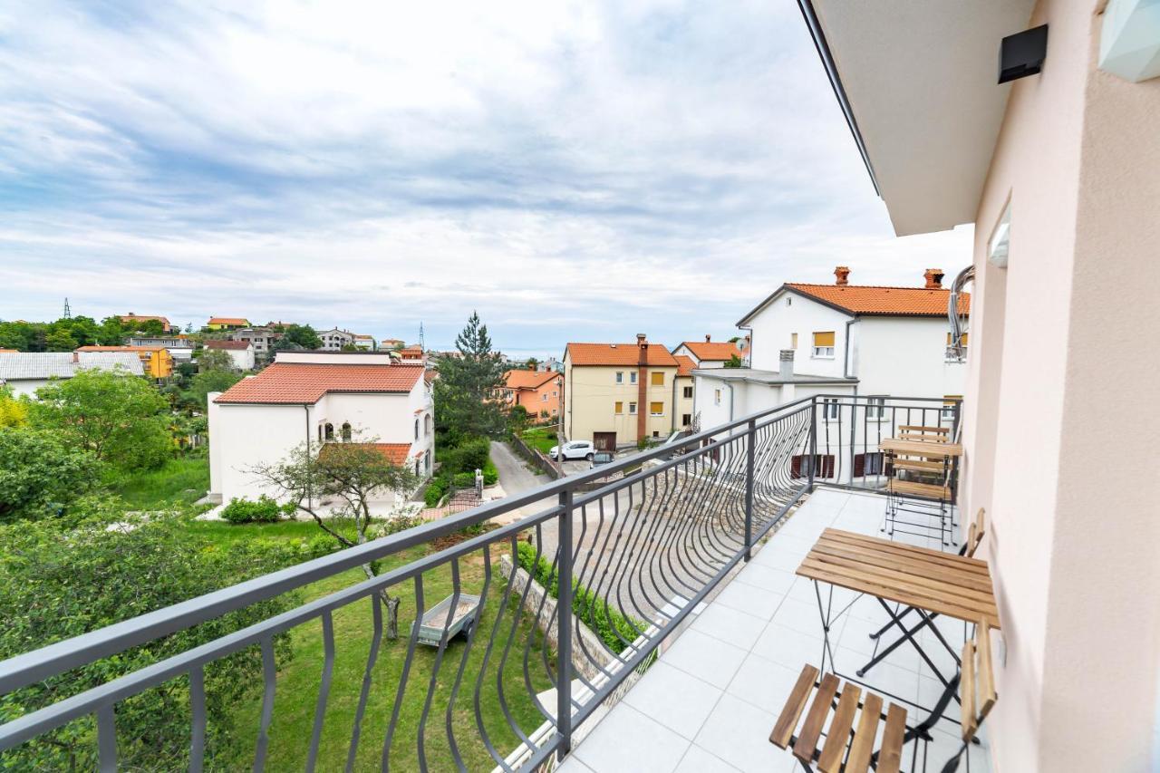 Apartments Raspolic Кастав Экстерьер фото